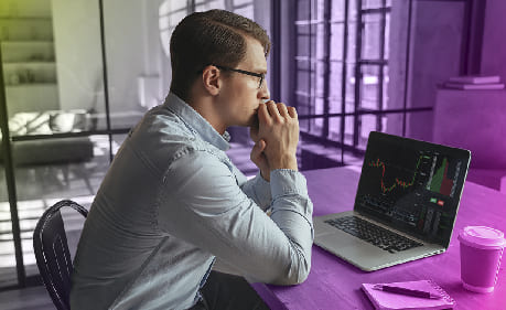 Infidelidad y Riesgos Financieros